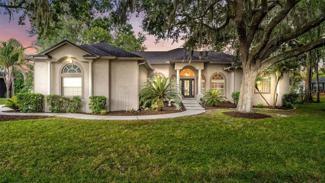 5956 TROPHY LOOP, Lakeland, FL 33811
