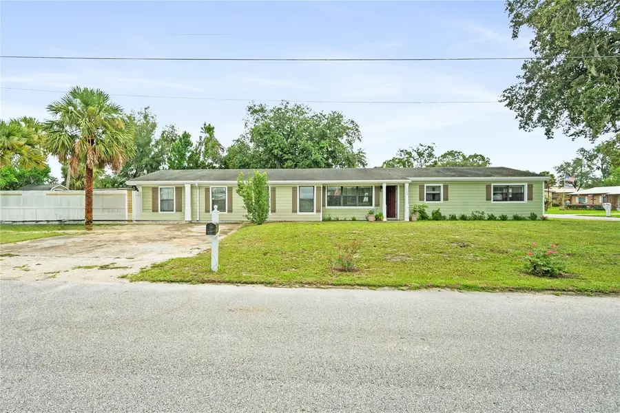 105 MIRROR DR, Sanford, FL 32773