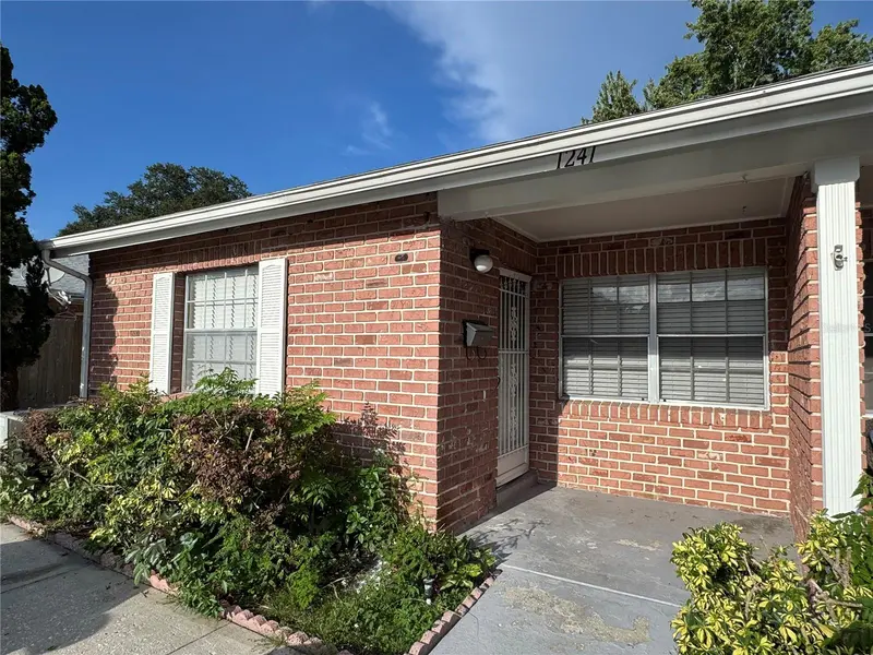 1241 HERITAGE LN, Orlando, FL 32807