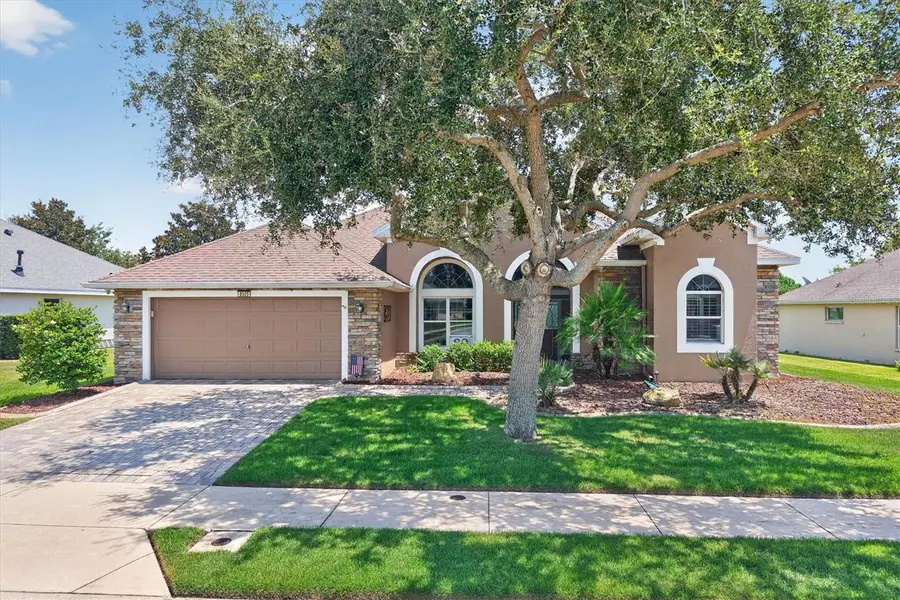 8920 BRIDGEPORT BAY CIR, Mount Dora, FL 32757