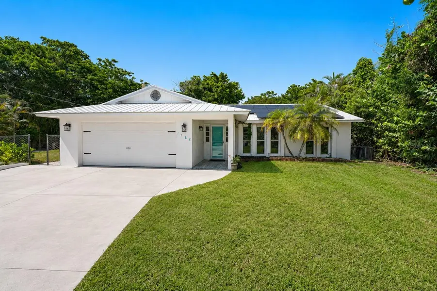 1163 NW 16TH PL, Stuart, FL 34994