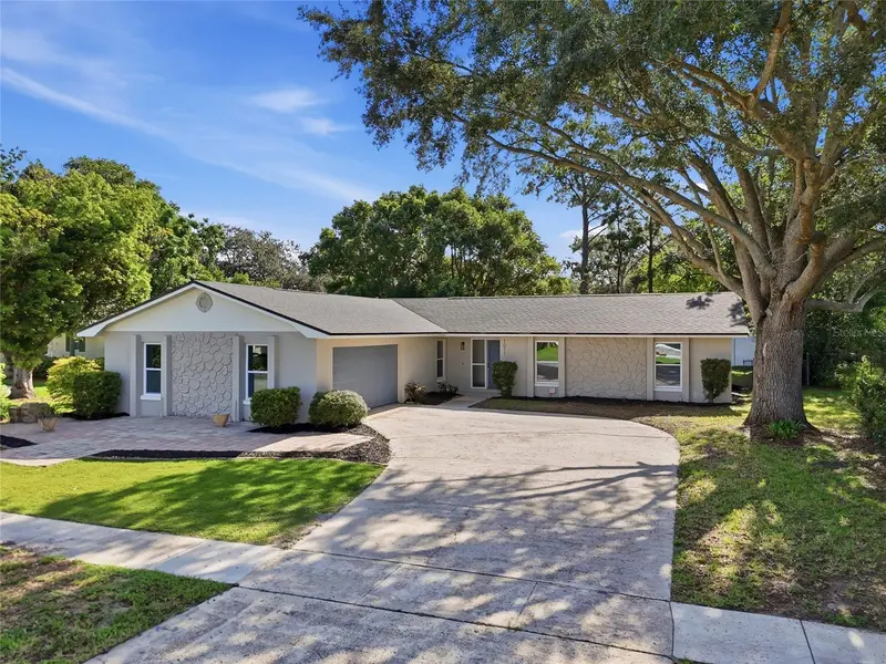 1011 MANCHESTER CIR, Winter Park, FL 32792
