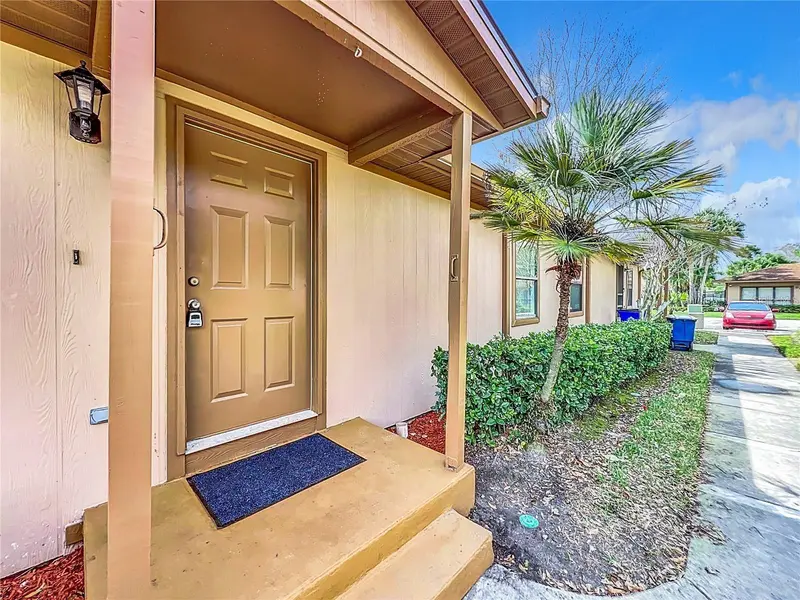 300 ERON WAY #1, Winter Garden, FL 34787