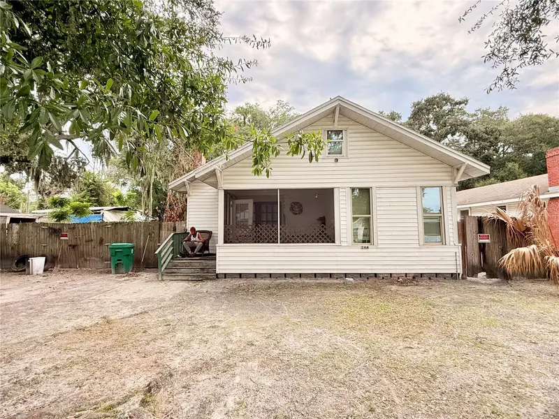 208 3RD ST, Winter Garden, FL 34787