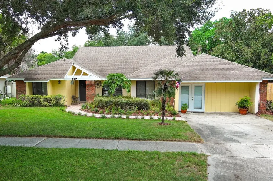 4661 N SAINT BRIDES CIR, Orlando, FL 32812