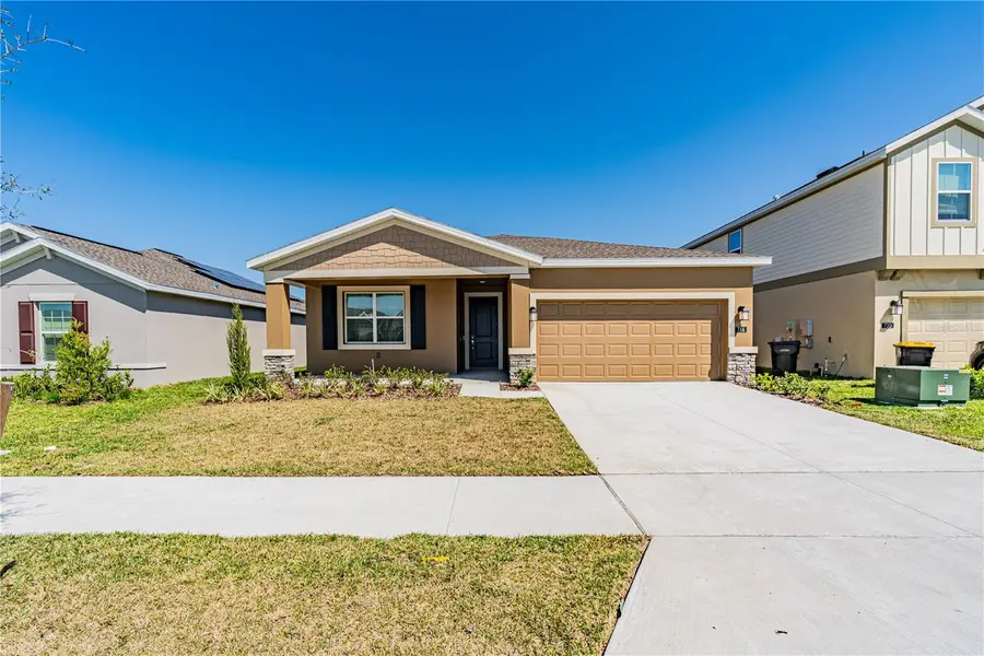 716 DARING DR, Davenport, FL 33837