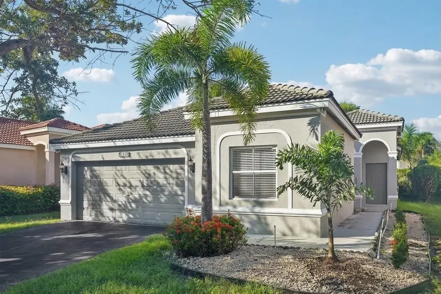 1283 CHINABERRY DR, Weston, FL 33327