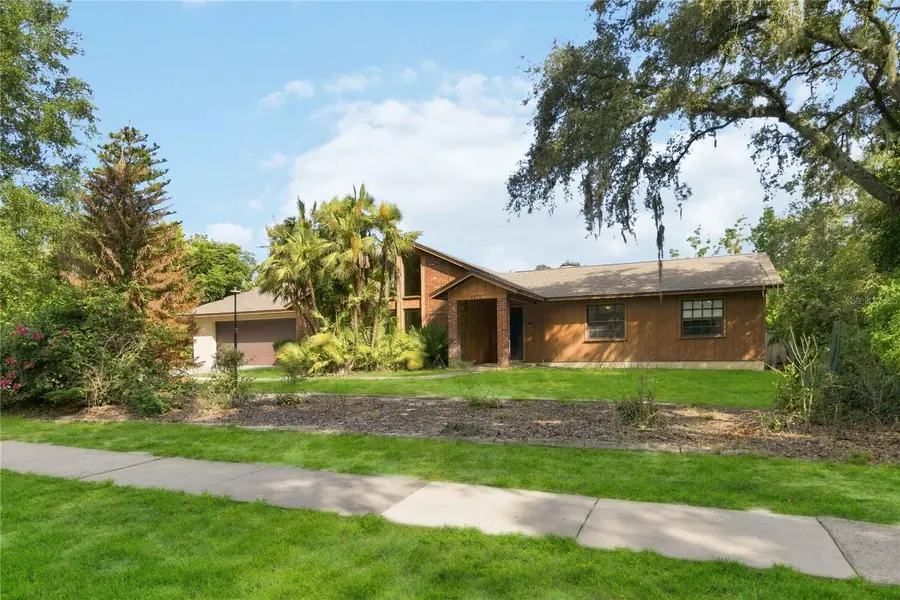 7813 SARANAC CT, Orlando, FL 32835
