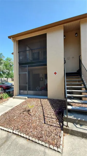 4858 S SEMORAN BLVD #2105, Orlando, FL 32822