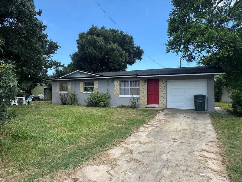 729 LOTUS LN, Daytona Beach, FL 32114