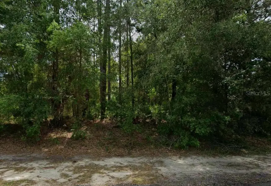 660 W ANDERSON LN, Citrus Springs, FL 34434