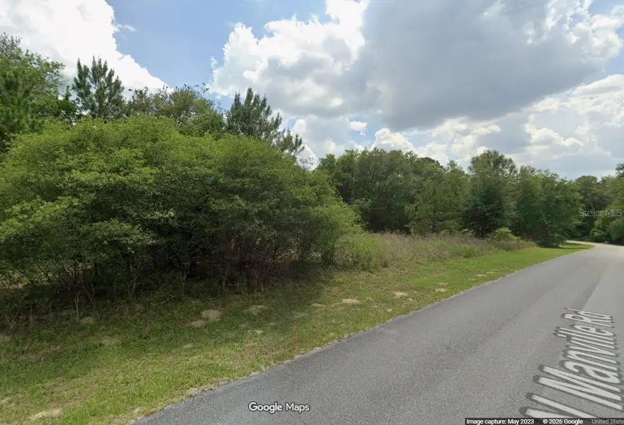 8109 N MANVILLE RD, Citrus Springs, FL 34434