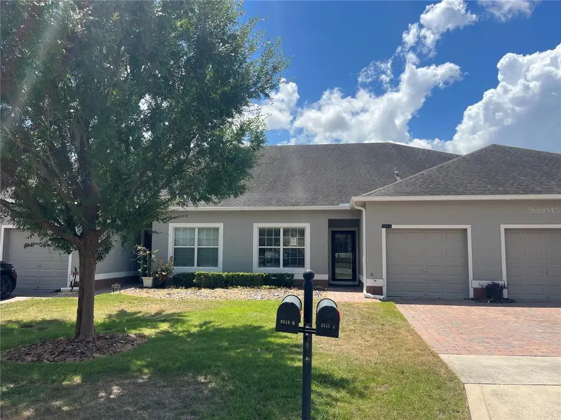 3615 SOLANA CIR #B, Clermont, FL 34711