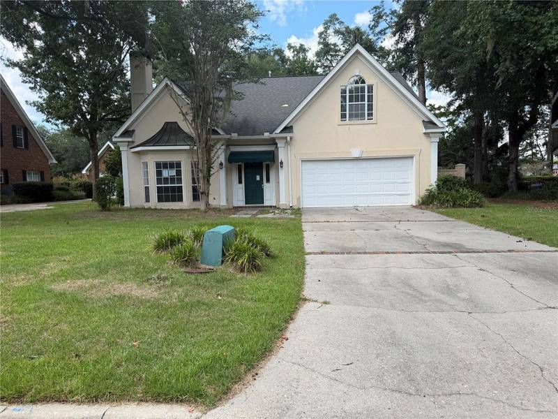 916 HILLCREST CT, Tallahassee, FL 32308