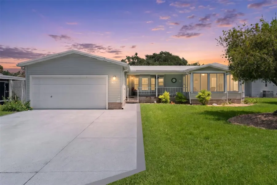 705 OAK BLVD, Wildwood, FL 34785