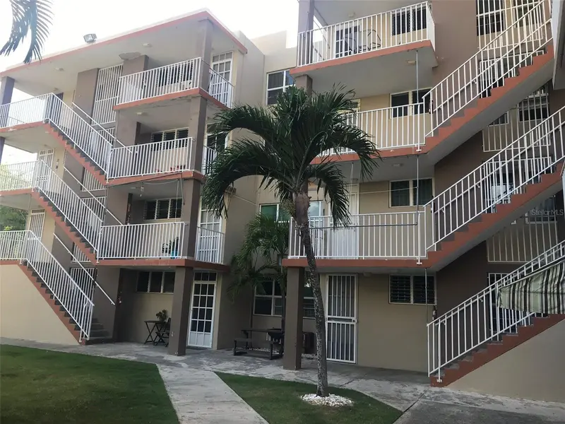Apt 123 PR 190 / SERATE #123, Carolina, PR 00982