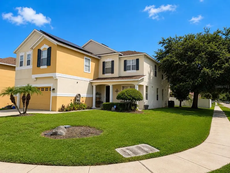 4664 CAVERNS DR, Kissimmee, FL 34758