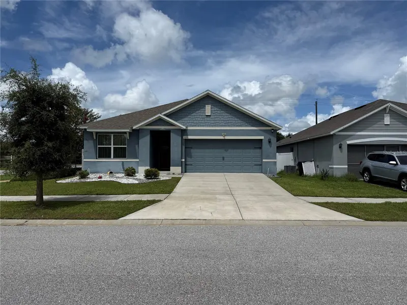 635 AUTUMN STREAM DR, Auburndale, FL 33823