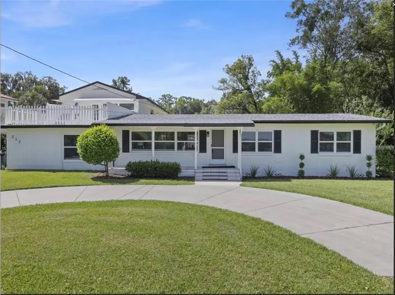 212 W 1ST AVE, Windermere, FL 34786
