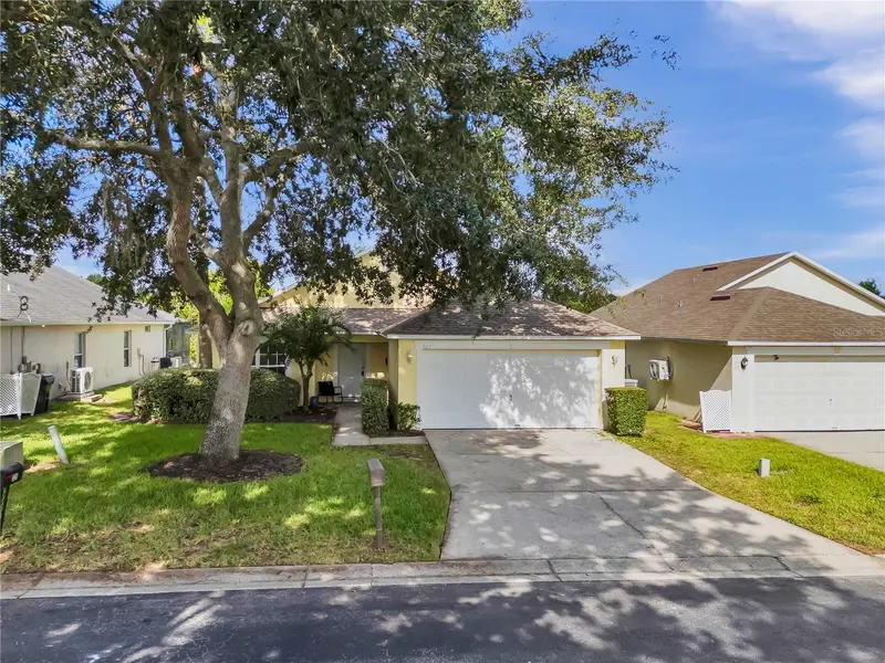 324 CASTERTON CIR, Davenport, FL 33897