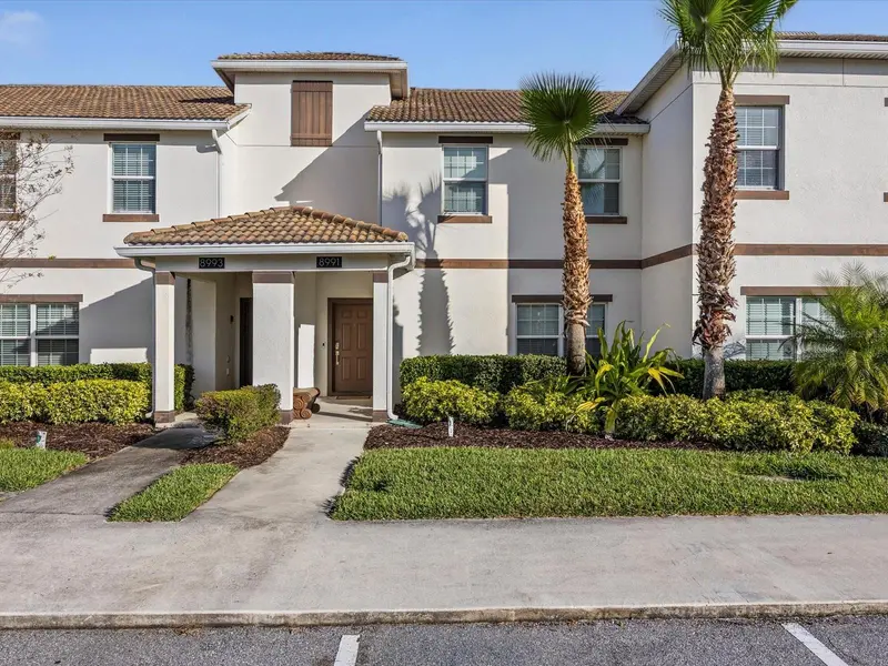8991 STINGER DR, Davenport, FL 33896