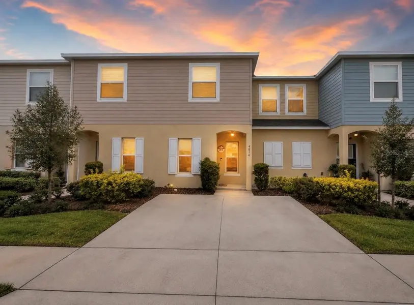 4814 CORAL CASTLE DR, Kissimmee, FL 34746