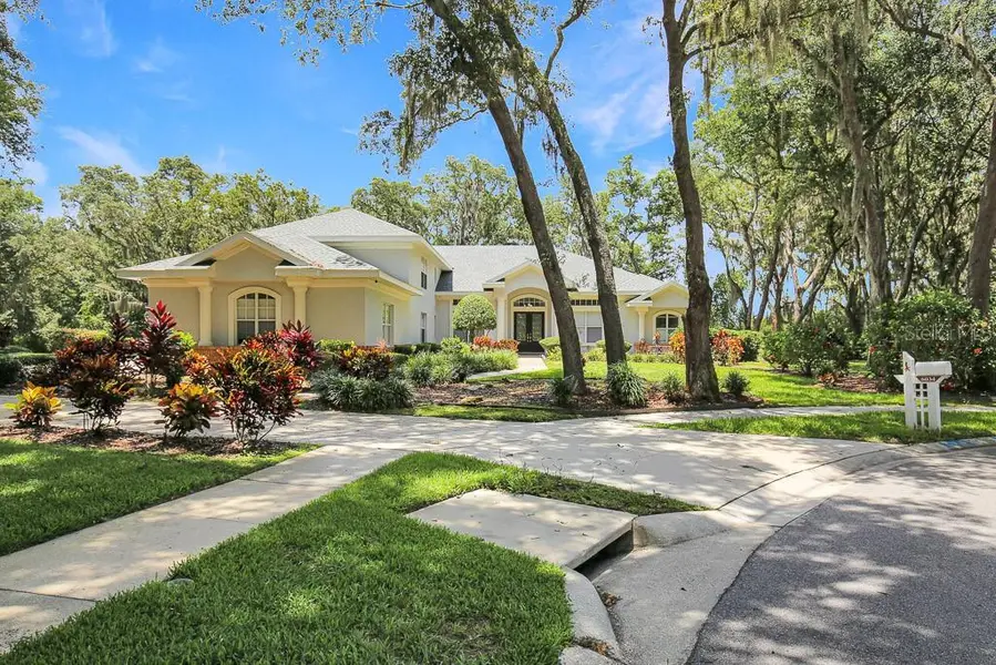 6034 HAMMOCK HILL AVE, Lithia, FL 33547