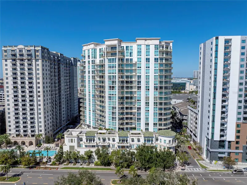 450 KNIGHTS RUN AVE #1103, Tampa, FL 33602