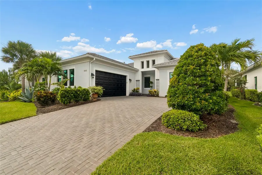 9005 BERNINI PL, Sarasota, FL 34240