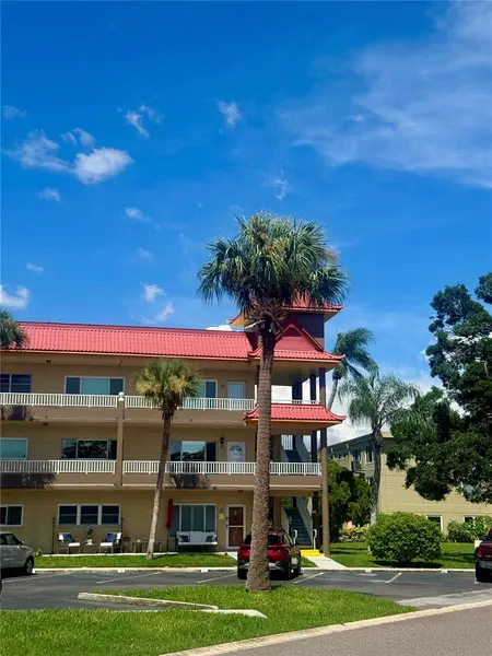 2402 ECUADORIAN WAY #40, Clearwater, FL 33763