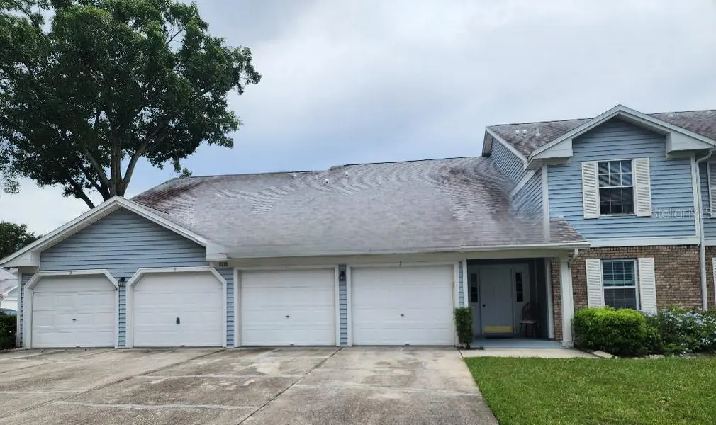 5336 WHITE CLIFF LANE #4, Orlando, FL 32812