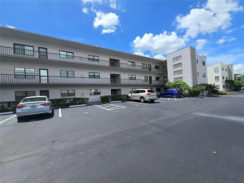 7941 58TH AVE N #212, St Petersburg, FL 33709