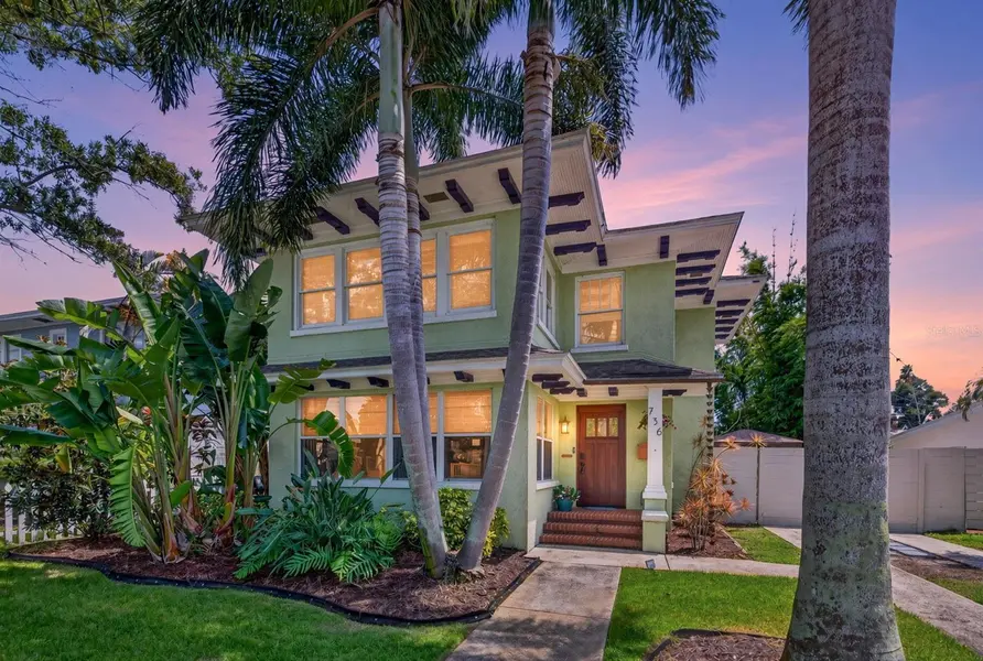 736 30TH AVE N, St Petersburg, FL 33704