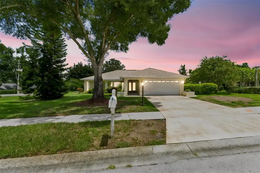1591 LONGFORD DR, Palm Harbor, FL 34684