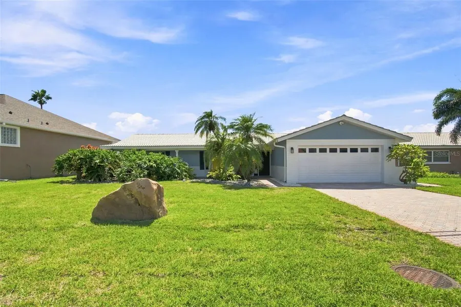 11900 7TH ST E, Treasure Island, FL 33706