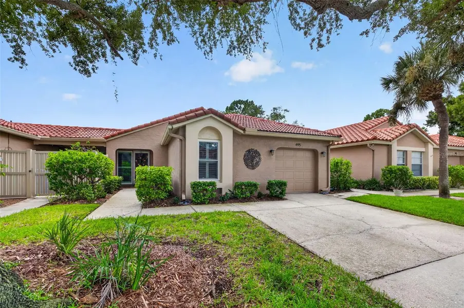 495 ST TROPEZ CIR NE, St Petersburg, FL 33703