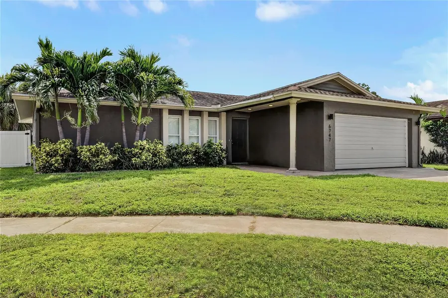 6747 DEER POND LN N, Pinellas Park, FL 33781