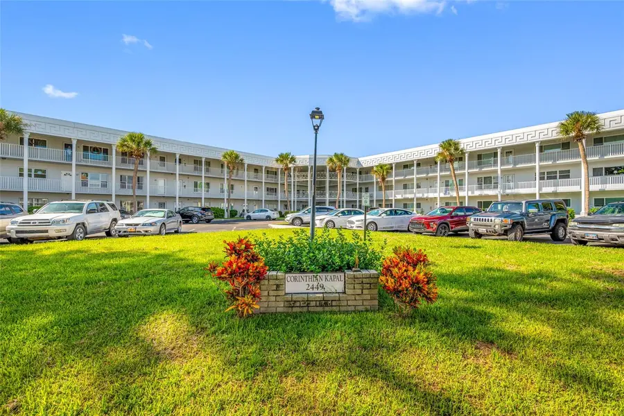 2449 COLUMBIA DR #17, Clearwater, FL 33763