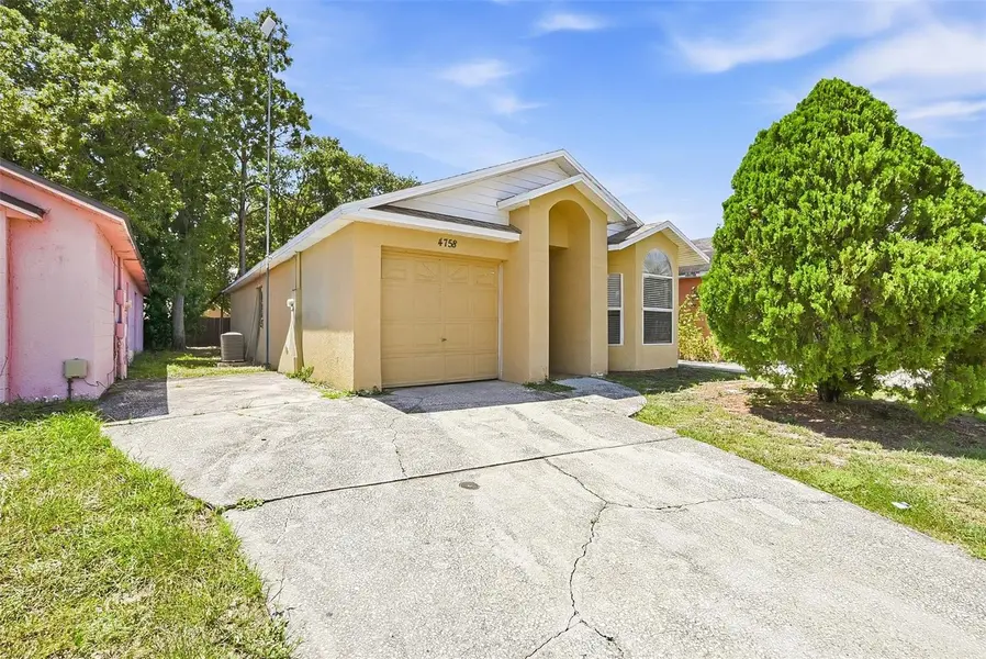 4758 MUIR VLG, Orlando, FL 32808
