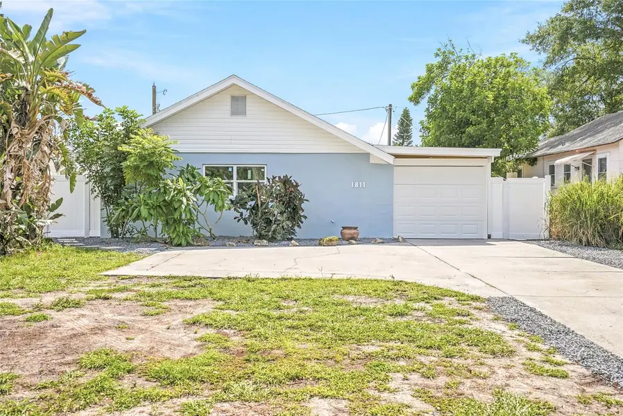 1811 49TH ST N, St Petersburg, FL 33710