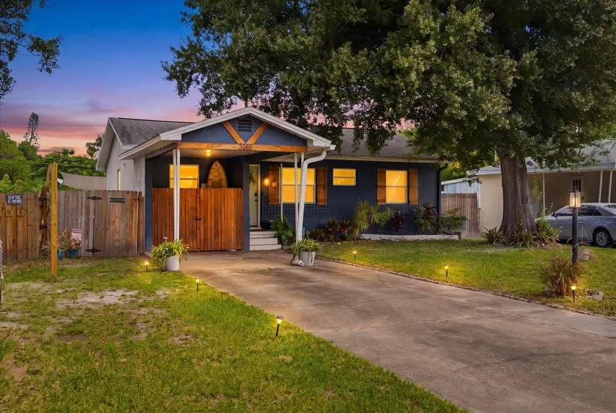 3145 32ND AVE N, St Petersburg, FL 33713
