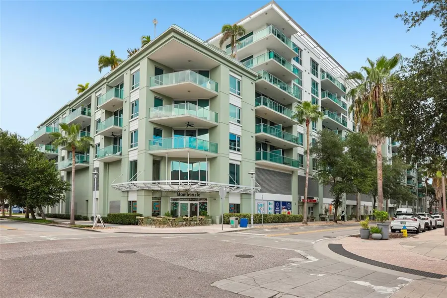 102 N 12TH ST #1813, Tampa, FL 33602