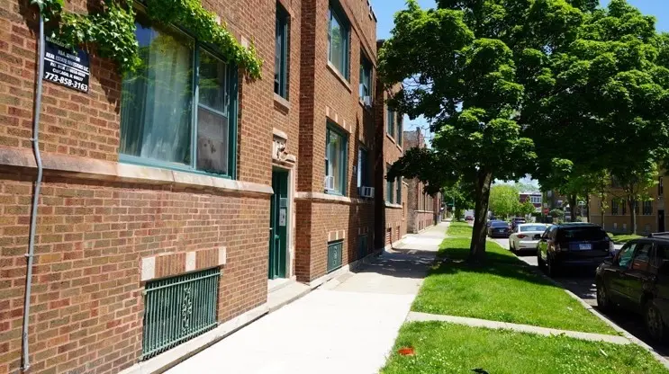 7157 S Eberhart AVE, Chicago, IL 60619