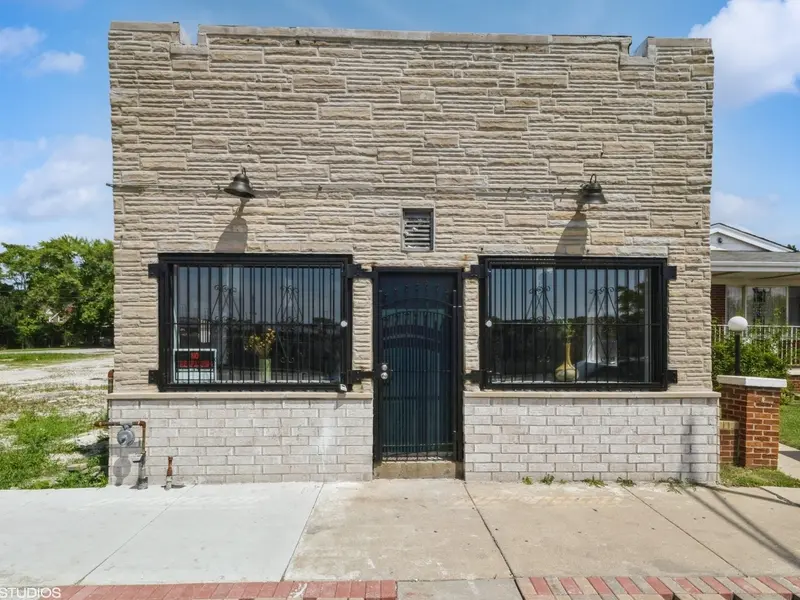 8809 S State ST, Chicago, IL 60619