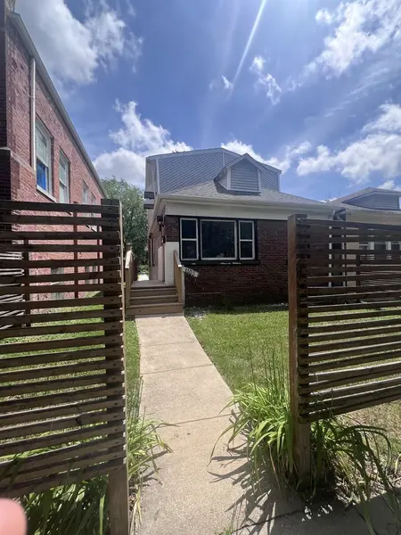 1105 W 111th PL, Chicago, IL 60643