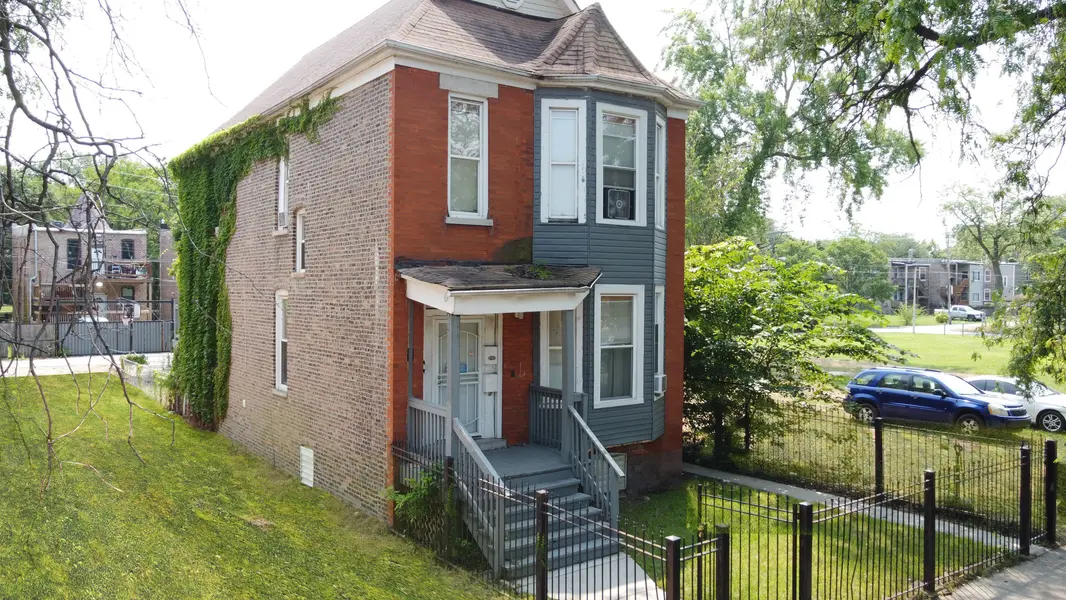 5641 S Morgan ST, Chicago, IL 60621