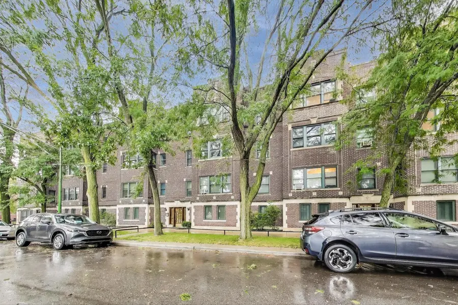 1308 E 56th ST #2, Chicago, IL 60637