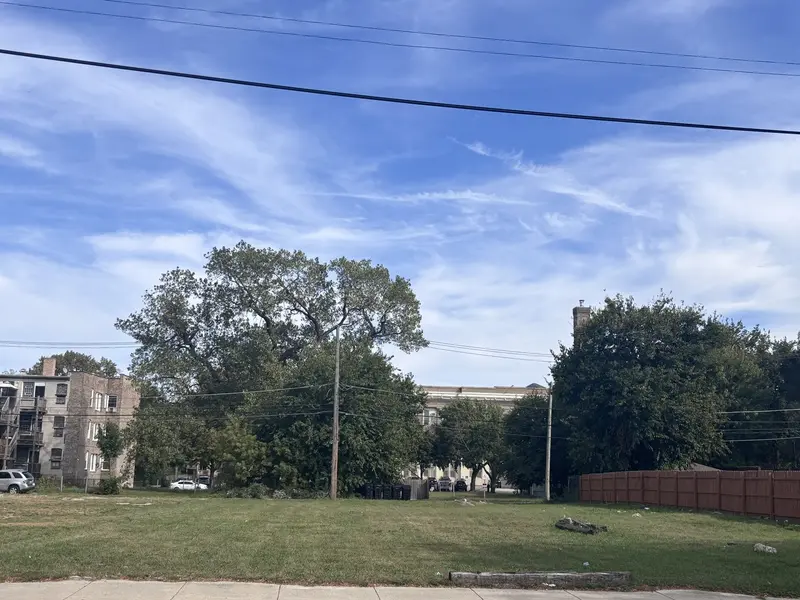 5721 S State ST, Chicago, IL 60621