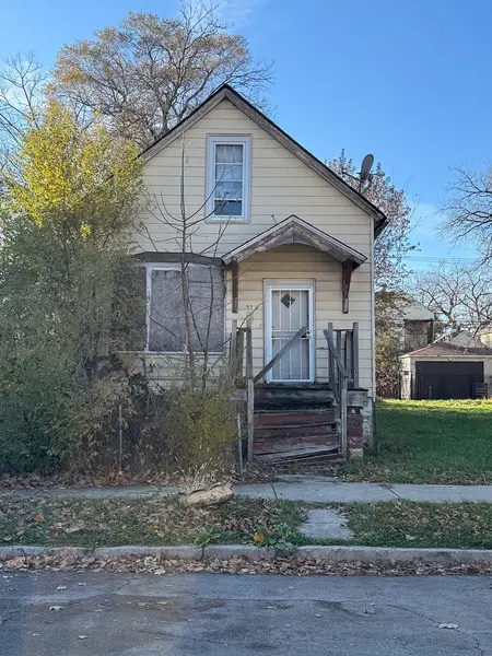 5330 S Union AVE, Chicago, IL 60609