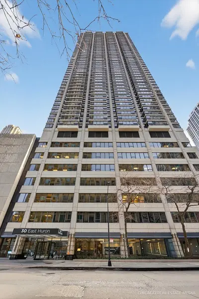 30 E Huron ST #02-COM04, Chicago, IL 60611